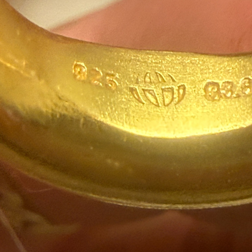 Chunky Gold Ring - Picture 5 of 6